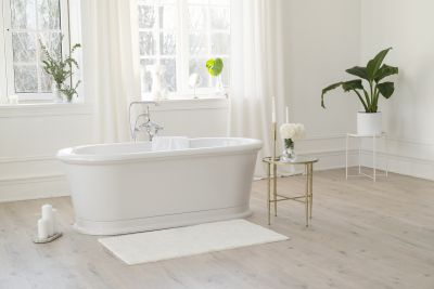 Vintage Style Bathtub